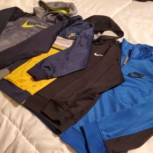 4 Dri Fit Nike Sweaters